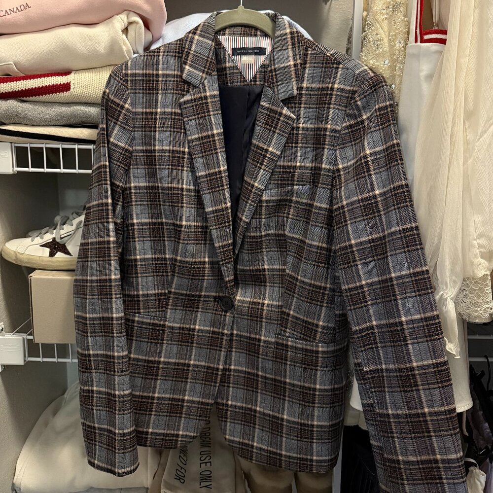 tommy hilfiger jacket